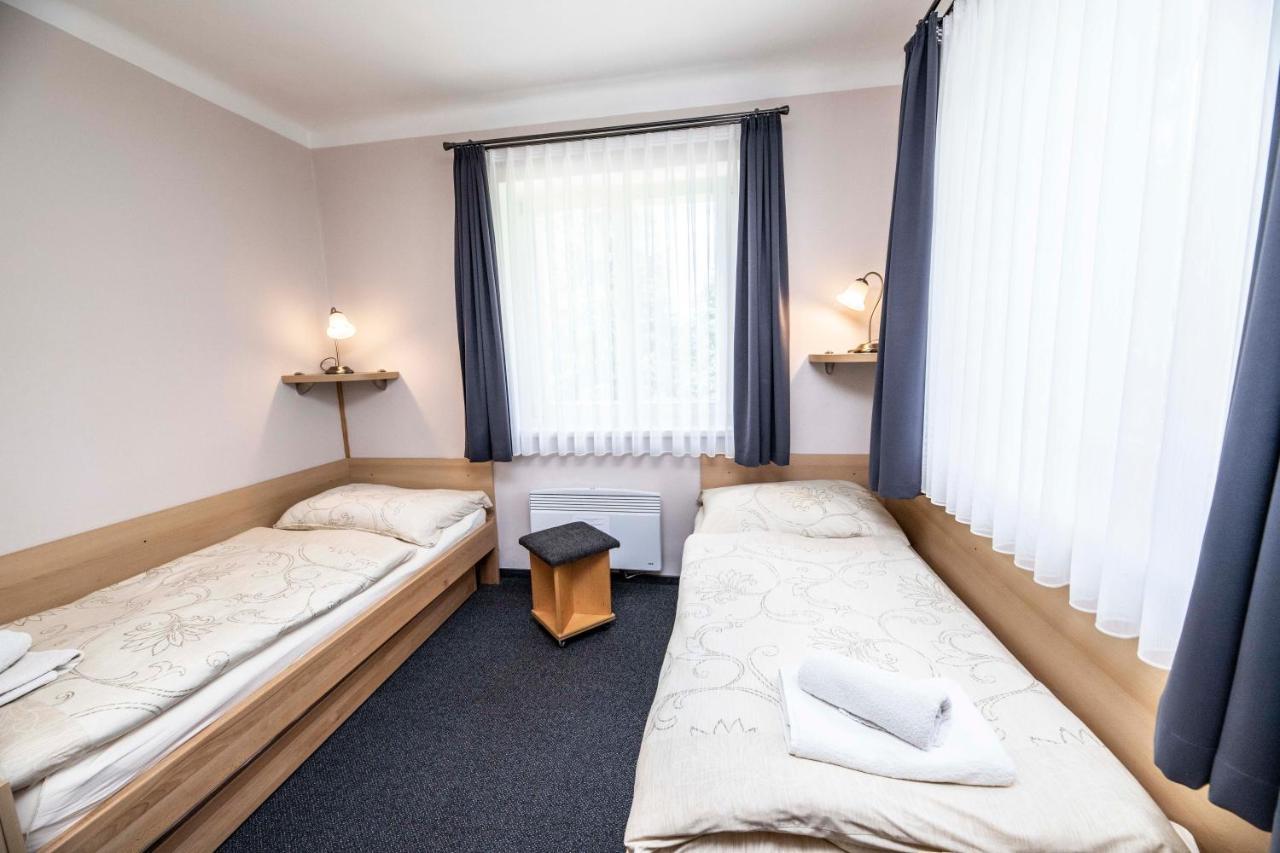 Parkhotel Skalni Mesto Jicin Exterior photo