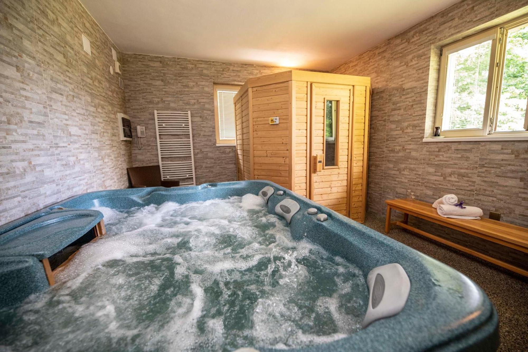 Parkhotel Skalni Mesto Jicin Exterior photo